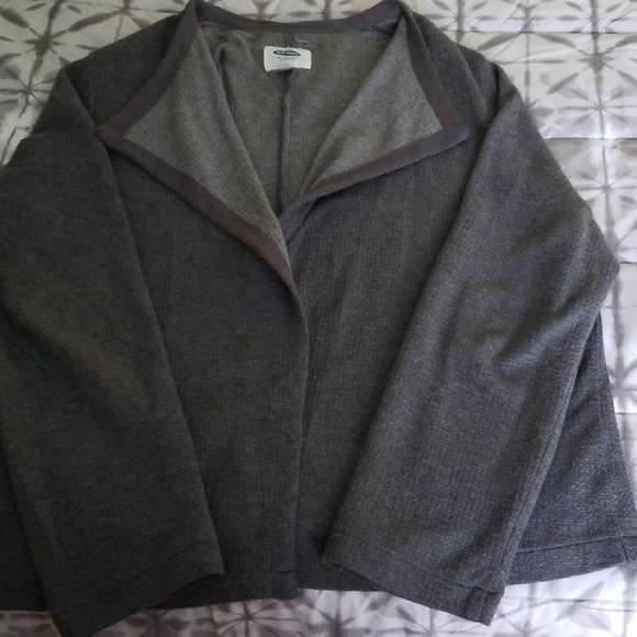 Sweater - Picture 2 of 3